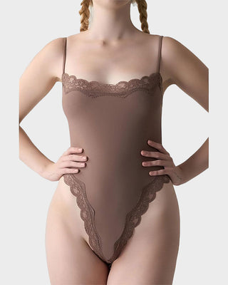 Kantafgewerkte Sculpting String Bodysuit