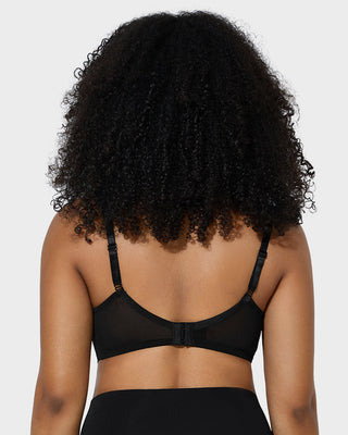 Sujetador de encaje con cobertura total y efecto minimizador